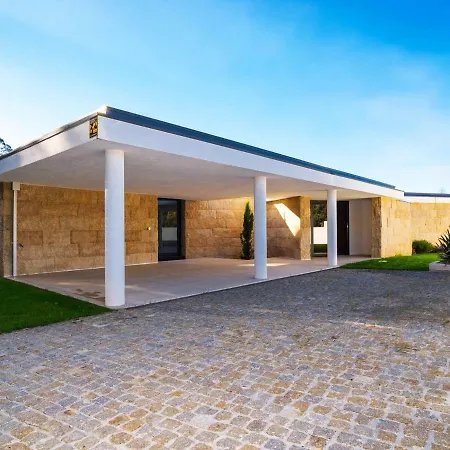 Casa Da Luz * ヴィエイラ・ド・ミーニョ
